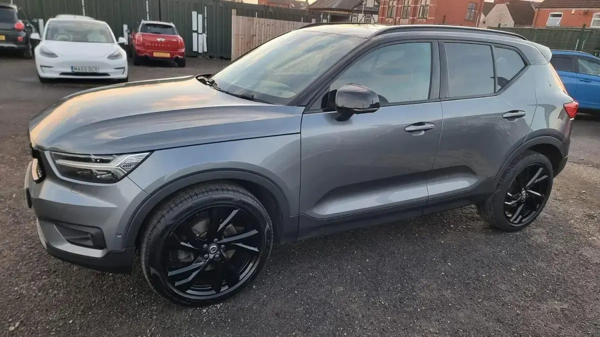 Used Volvo XC40 R-Design 2018 Grey SUV