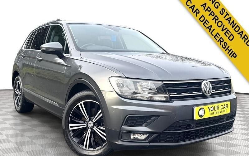 Grey Used 2018 VW Tiguan SE SUV | £14,000 (Good price) - Image 1/4