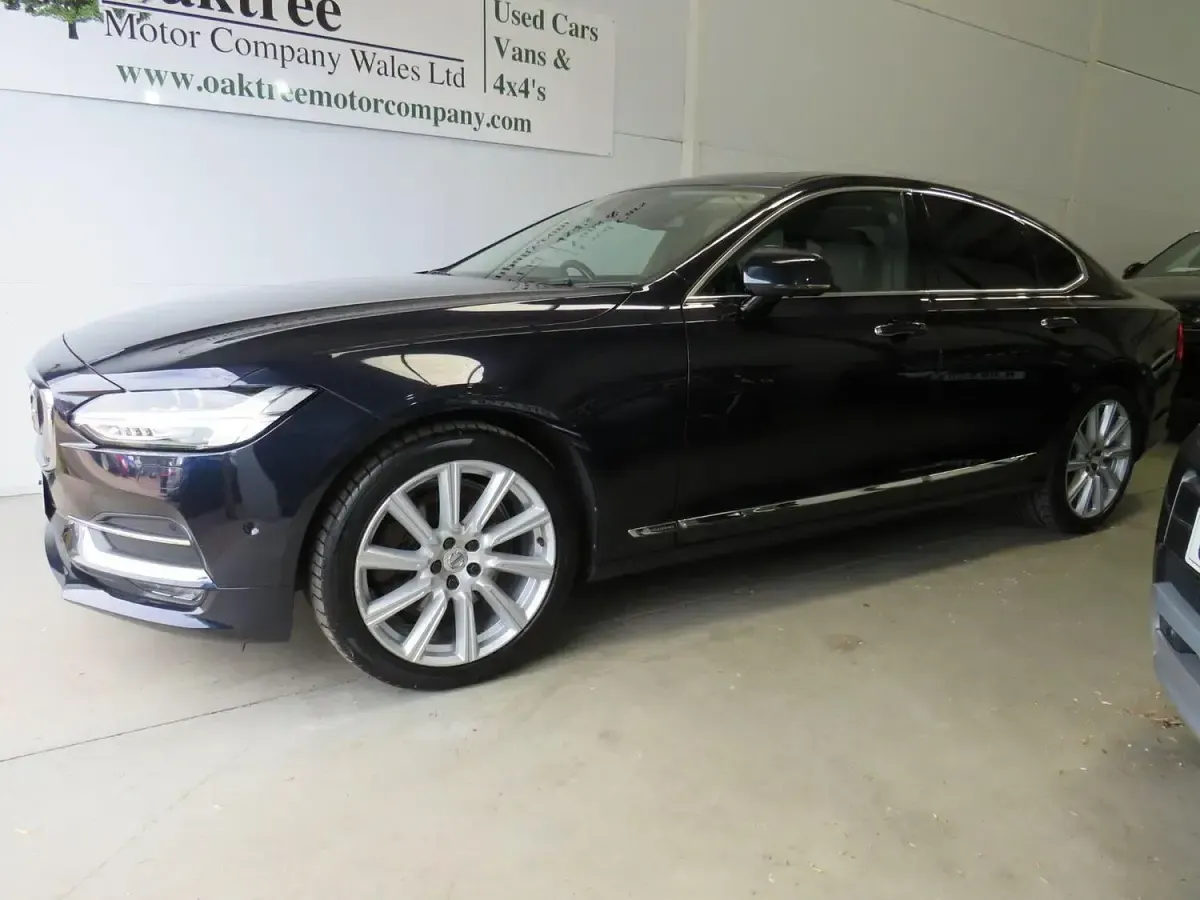 Used Volvo S90 Inscription 2017 Blue Sedan