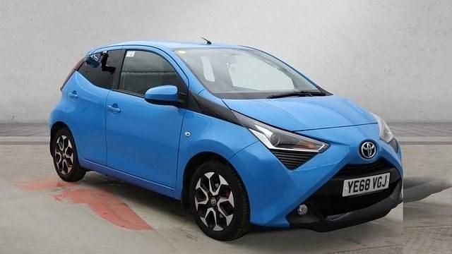 Usado Toyota Aygo X-plore 71 HP (52 kW) 2018 Azul Citadino