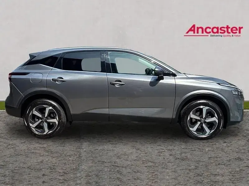 Used Nissan Qashqai N-Connecta 158 HP (116 kW) 2022 Grey SUV