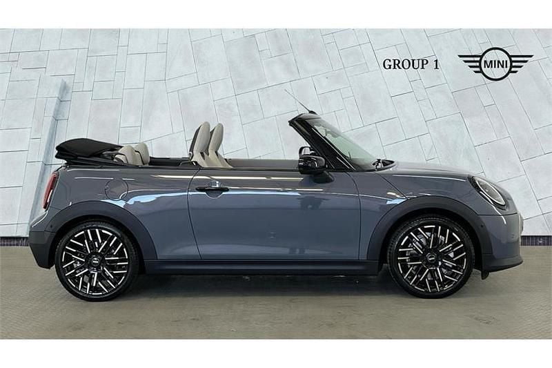 Used Mini Cooper Cabriolet Exclusive 161 HP (118 kW) 2025 Grey Cabriolet