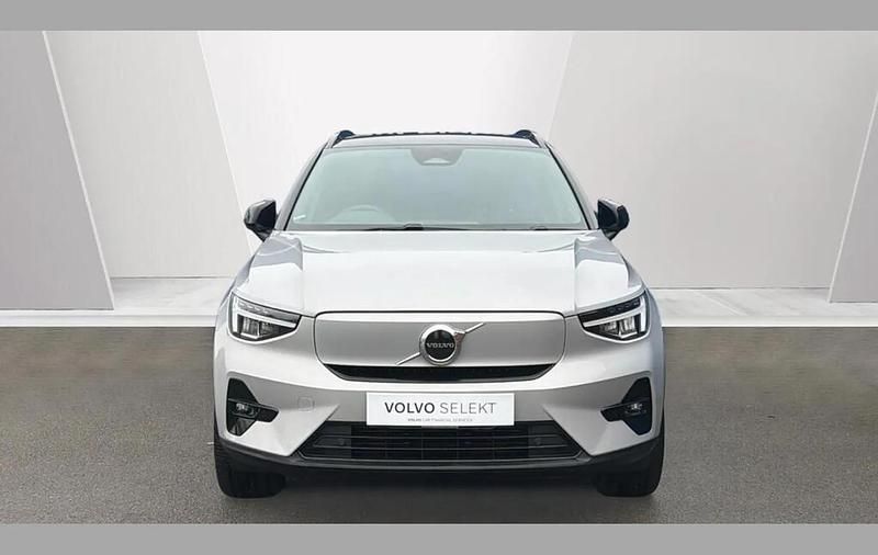 Usado Volvo EX40 Plus 185 kW (252 CV) 2026 Plateado SUV