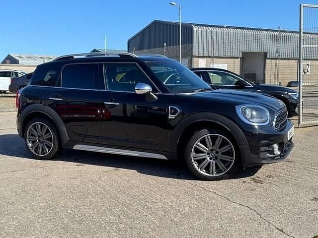 Begagnad Mini Cooper S Countryman 192 HK (141 kW) 2018 Svart SUV