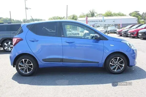 Used Hyundai i10 GO! 67 HP (49 kW) 2018 Blue Hatchback