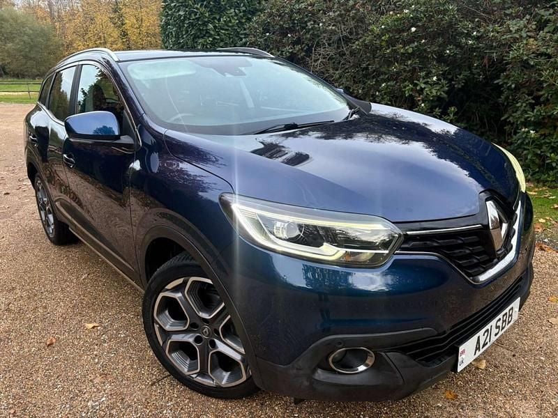 Blue Used 2018 Renault Kadjar Dynamique SUV | £9,888 (Fair price) - Image 1/4