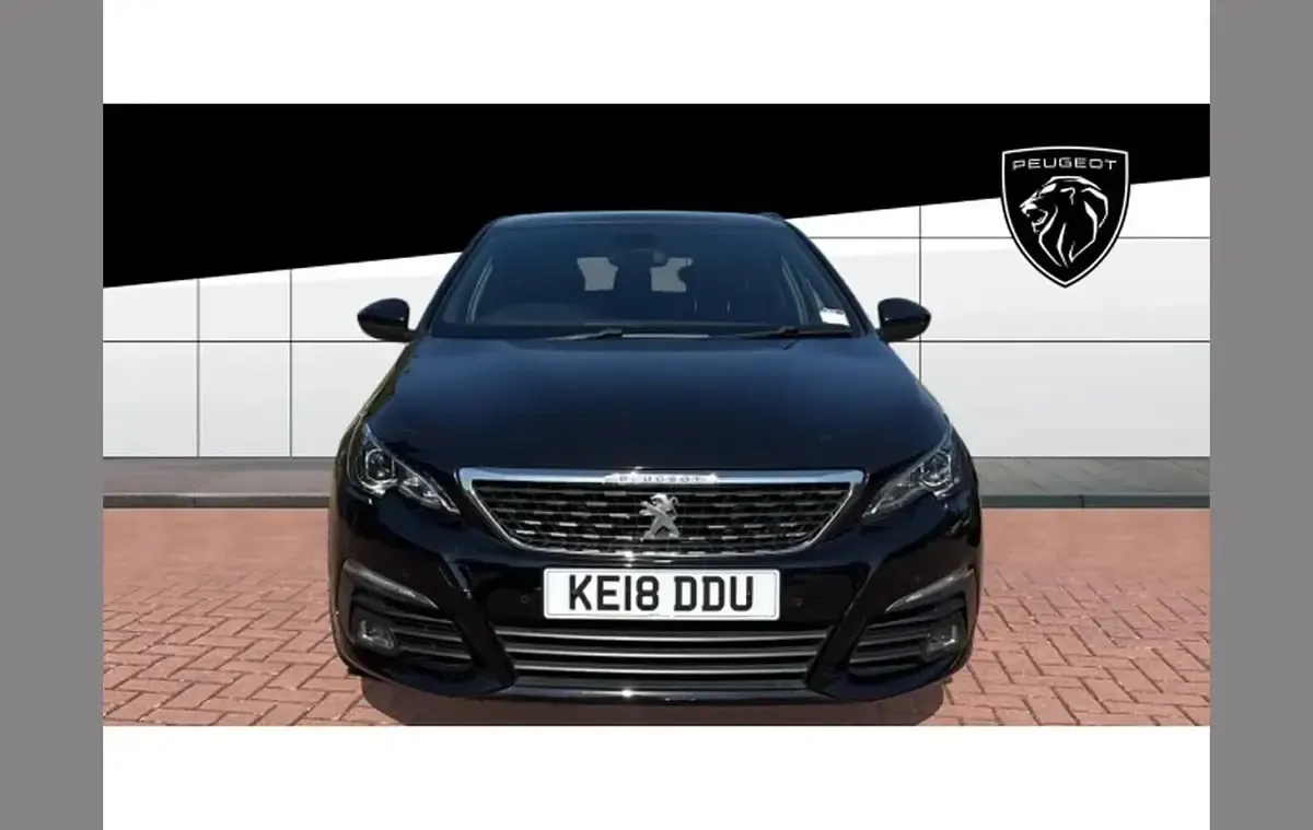 Used Peugeot 308 GT-line 131 HP (96 kW) 2018 Black Estate