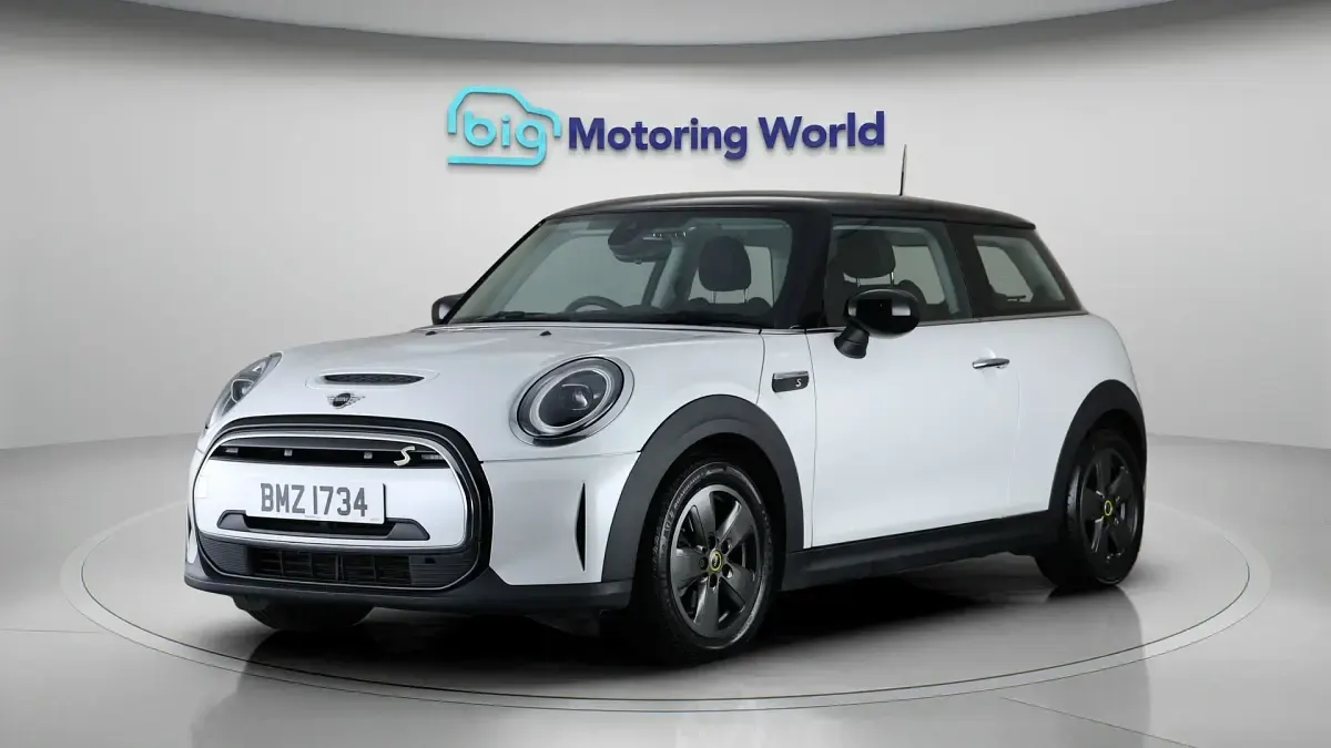 Used Mini Cooper SE Hatch 133 kW (181 HP) 2023 Hatchback