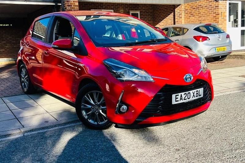 Used 2020 Toyota Yaris Hybrid | £10,891 (Good price) - Image 1/1
