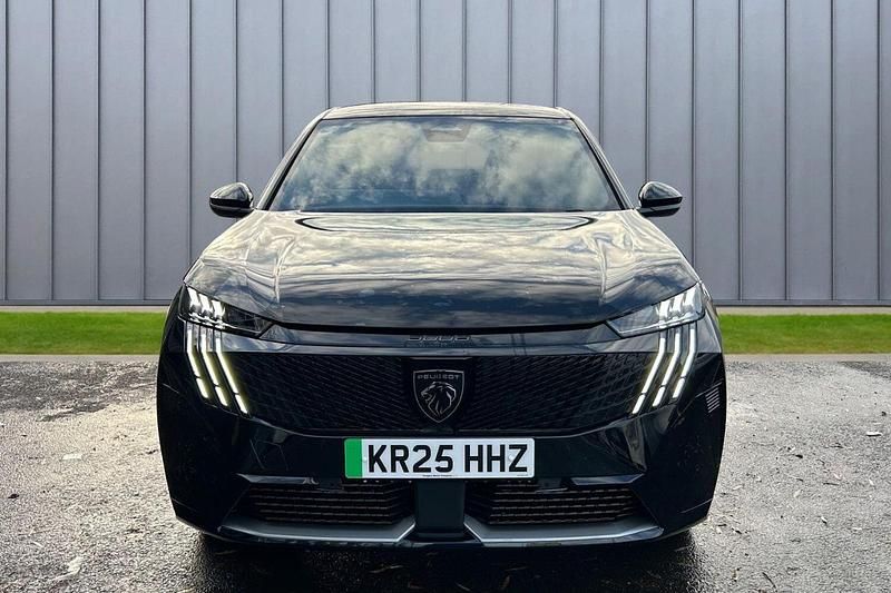 Used Peugeot e-3008 GT 152 kW (207 HP) 2025 Black SUV