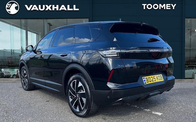 Used Vauxhall Grandland X Ultimate 136 HP (100 kW) 2025 Black SUV