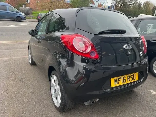 Used Ford Ka Zetec 69 HP (50 kW) 2016 Black Hatchback