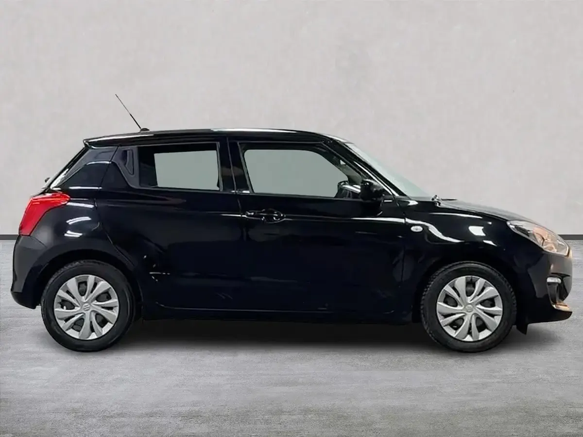 Used Suzuki Swift SZ3 90 HP (66 kW) 2020 Black Hatchback
