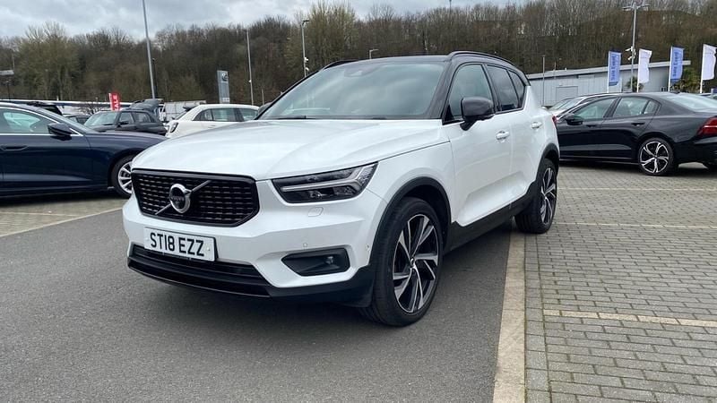 Used Volvo XC40 190 HP (139 kW) 2018 White SUV