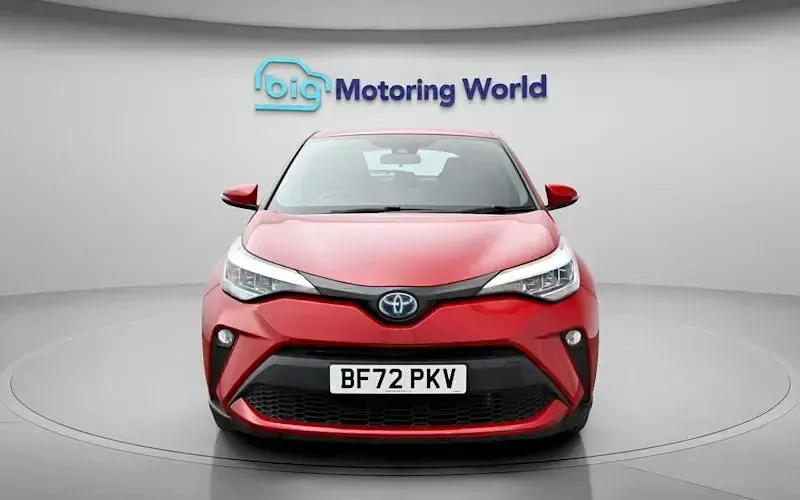 Second-hand Toyota C-HR 122 CP (89 kW) 2023 SUV