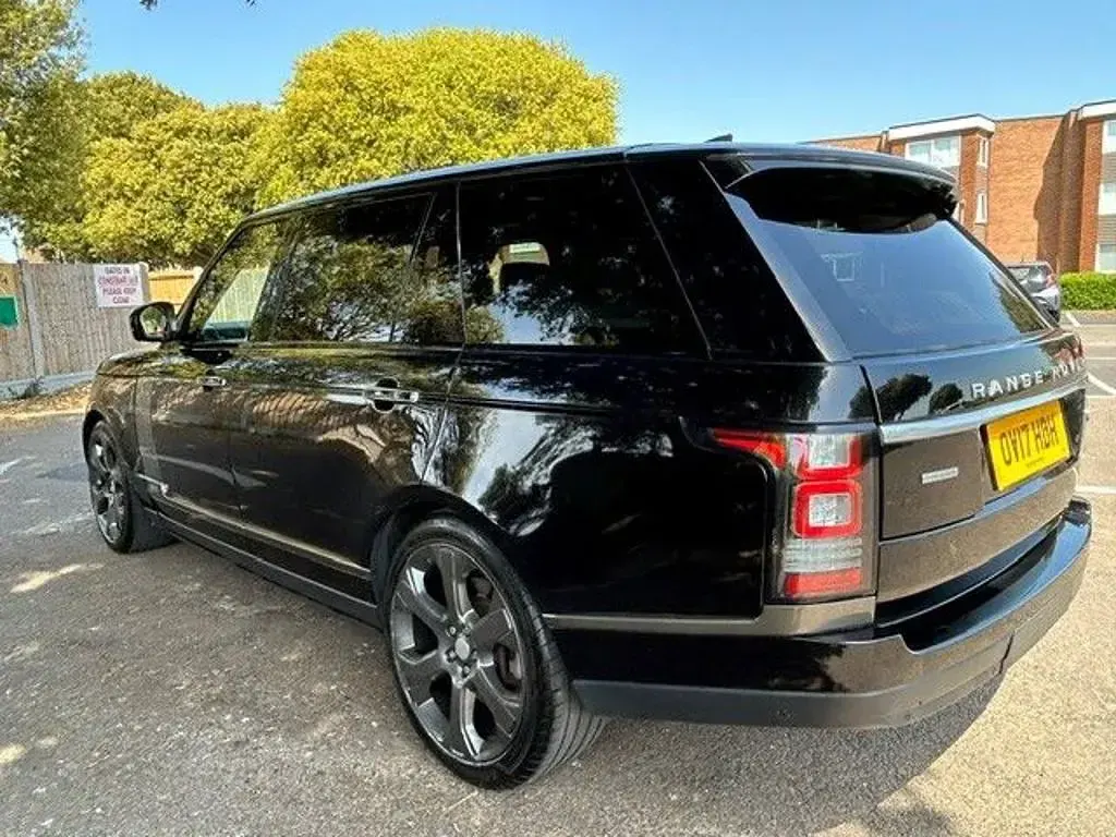 Used Land Rover Range Rover Autobiography 339 HP (249 kW) 2017 Black SUV