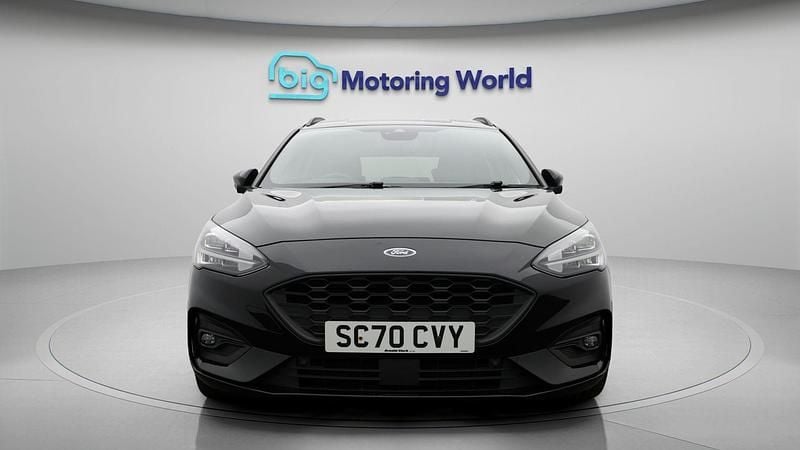 Used Ford Focus ST-Line X 120 HP (88 kW) 2021 Black Estate