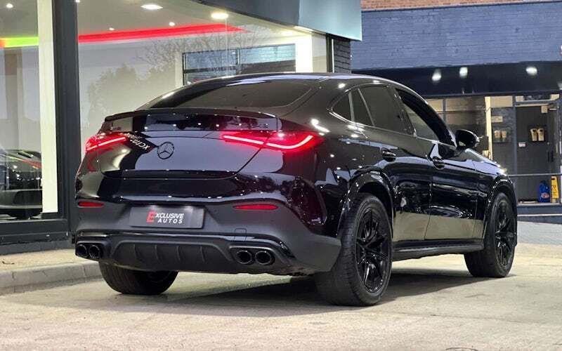 Usado Mercedes GLC43 AMG Premium 421 HP (309 kW) 2025 Carrinha