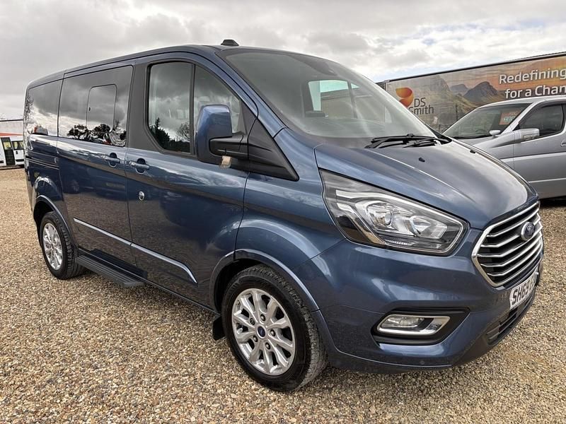 Used Ford Tourneo Titanium 130 HP (95 kW) 2020 Blue MPV