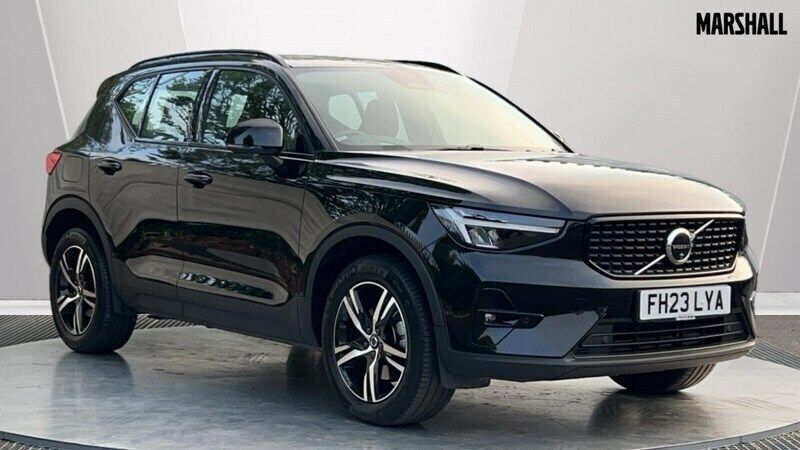 Black Used 2023 Volvo XC40 Plus SUV | £28,472 (Good price) - Image 1/4