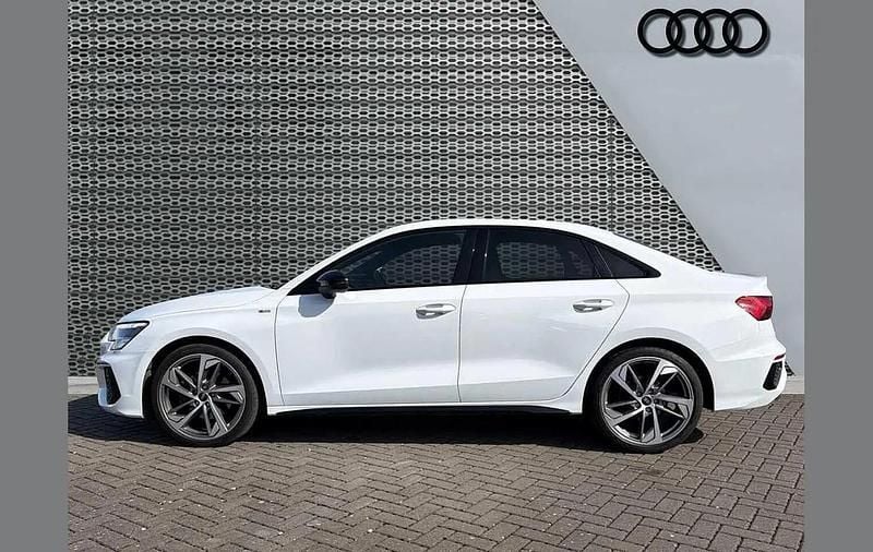 Used Audi A3 Black Edition 147 HP (108 kW) 2024 White Sedan
