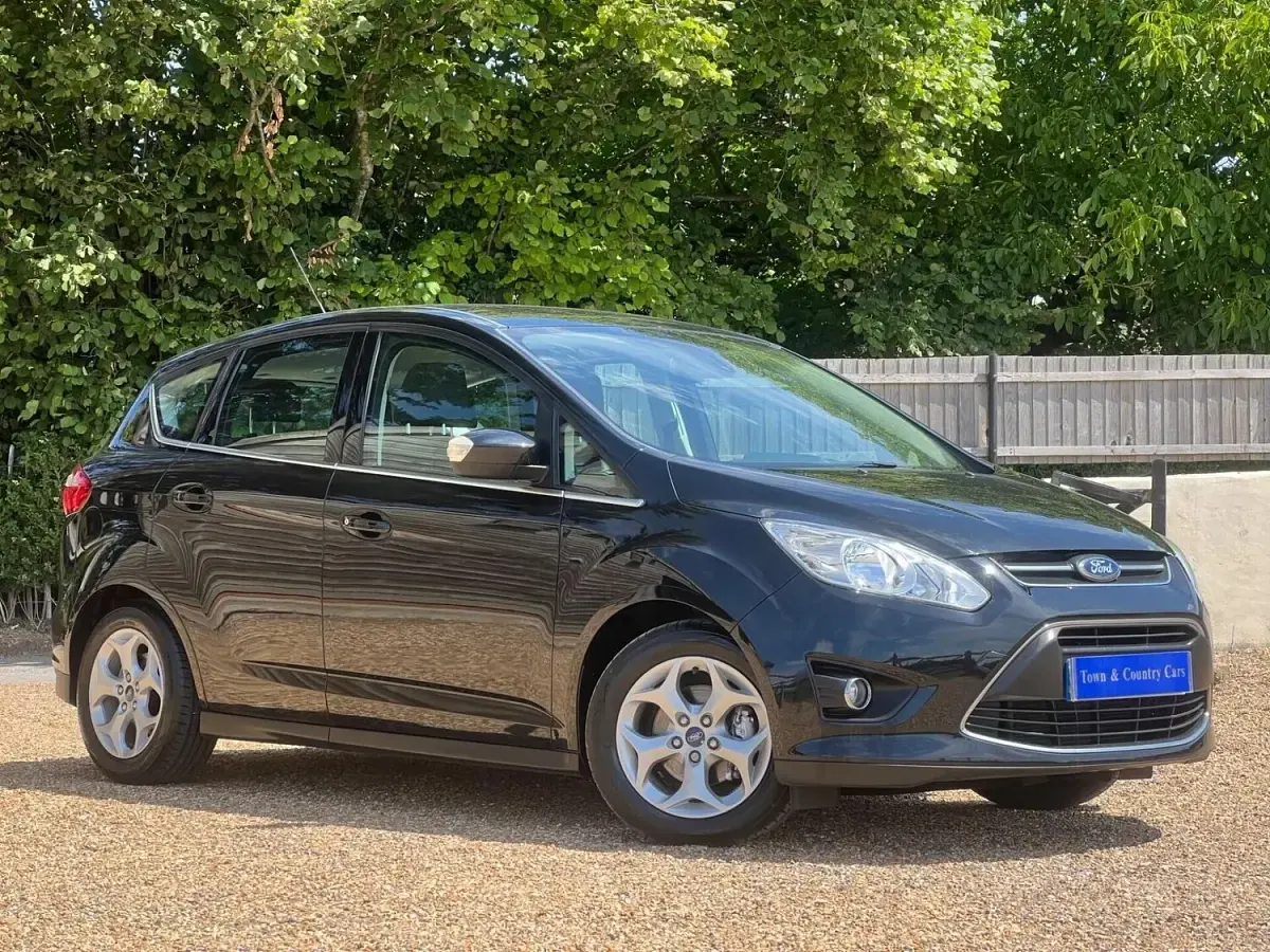 Used Ford C-MAX Zetec 125 HP (91 kW) 2015 Black MPV