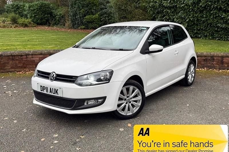 Used VW Polo SEL 105 HP (77 kW) 2011 White Hatchback
