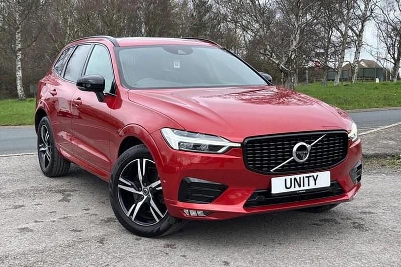 Used Volvo XC60 R-Design 250 HP (183 kW) 2020 Red SUV