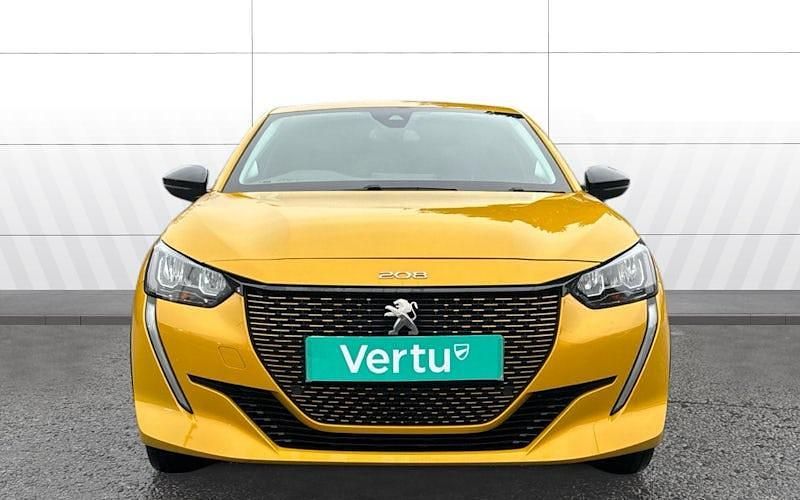 Used Peugeot e-208 Allure+ 100 kW (136 HP) 2023 Hatchback