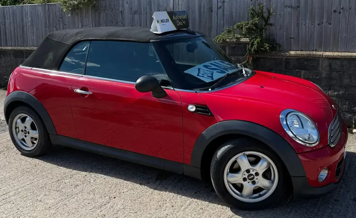 Used Mini ONE 98 HP (72 kW) 2011 Red Hatchback