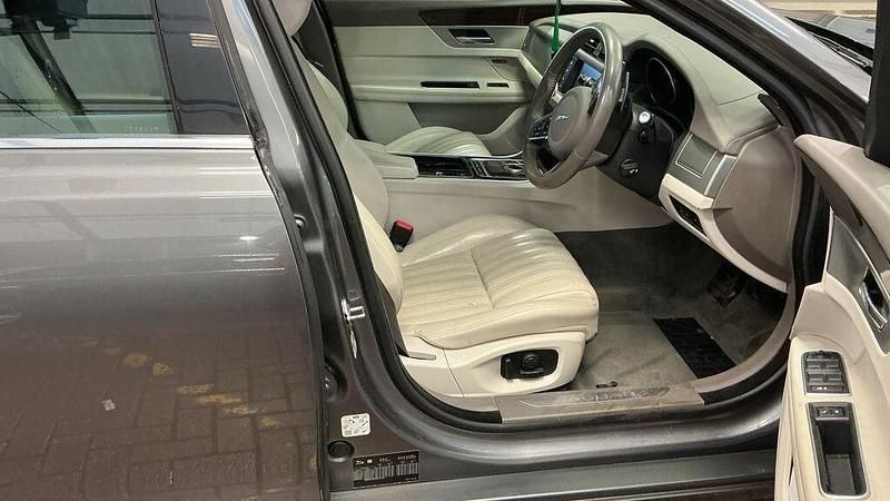 Used Jaguar XF Portfolio 2018 Grey Sedan