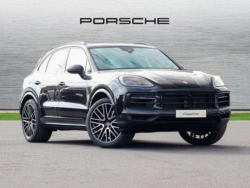 Black New 2025 Porsche Cayenne SUV | £106,800 - Image 1/4