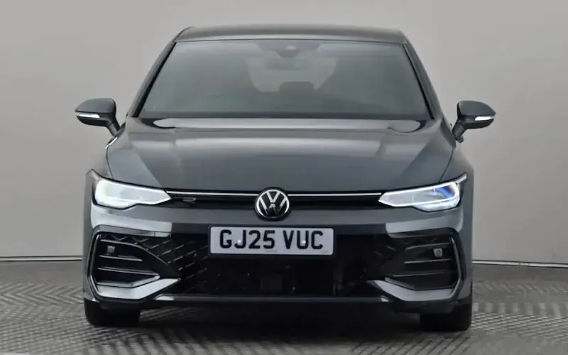 Used VW Golf VIII R-line 150 HP (110 kW) 2025 Grey Hatchback