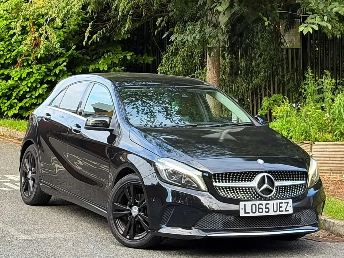 Used Mercedes A180 Premium 2015 Black Hatchback