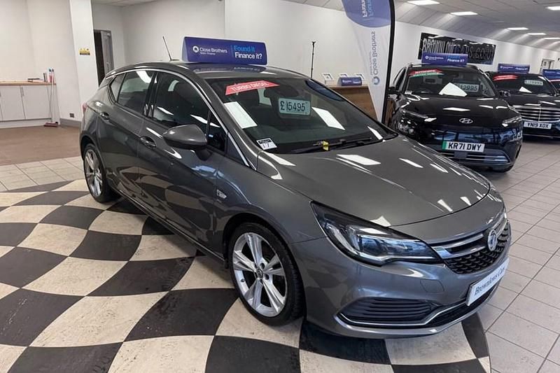 Used Vauxhall Astra SRi 136 HP (100 kW) 2017 Grey Hatchback
