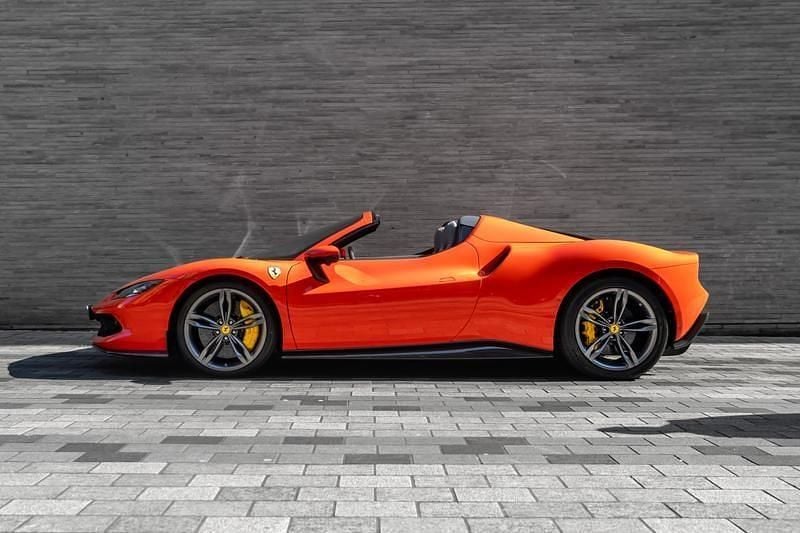 Used Ferrari 296 830 HP (610 kW) 2023 Red Cabriolet