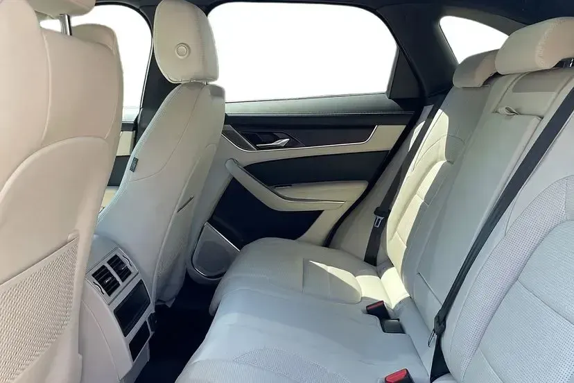 Used Jaguar F-Pace R-Dynamic 247 HP (181 kW) 2022 Santorini black SUV