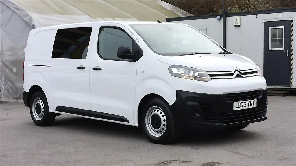 Używany Citroën Dispatch 145 KM (106 kW) 2022 Biały Minivan