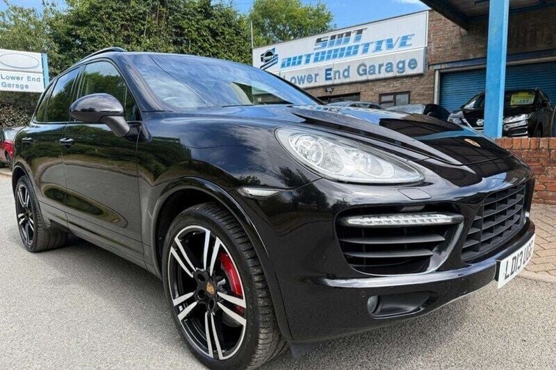 Used 2013 Porsche Cayenne Turbo SUV | £19,995 - Image 1/1