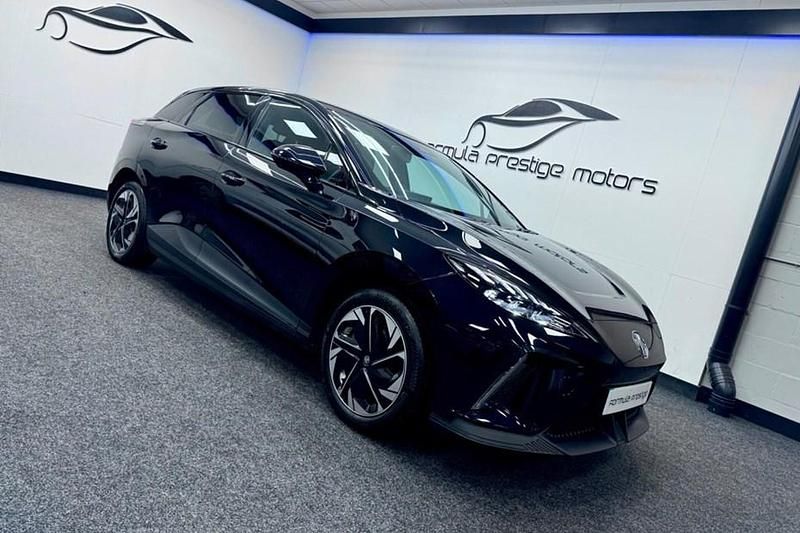 Black Used 2023 MG MG4 EV Trophy Hatchback | £15,490 (Fair price) - Image 1/1