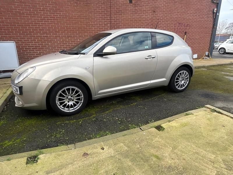 Used Alfa Romeo MiTo Turismo 2010 White Hatchback