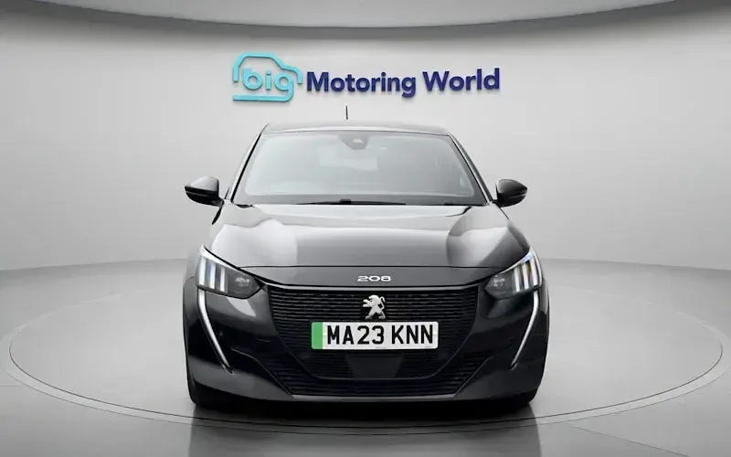 Used Peugeot e-208 GT 100 kW (136 HP) 2023 Black Hatchback