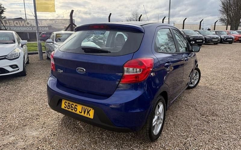 Used Ford Ka Plus Zetec 69 HP (50 kW) 2017 Hatchback