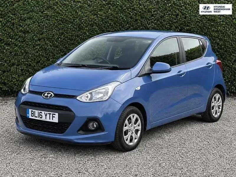Used Hyundai i10 SE 66 HP (48 kW) 2016 Blue Hatchback