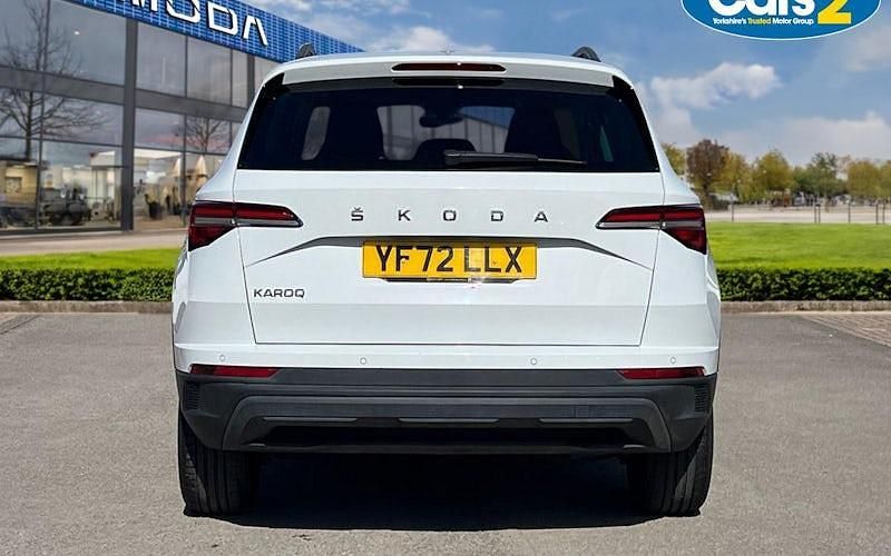 Used Skoda Karoq SE Drive 116 HP (85 kW) 2022 White SUV
