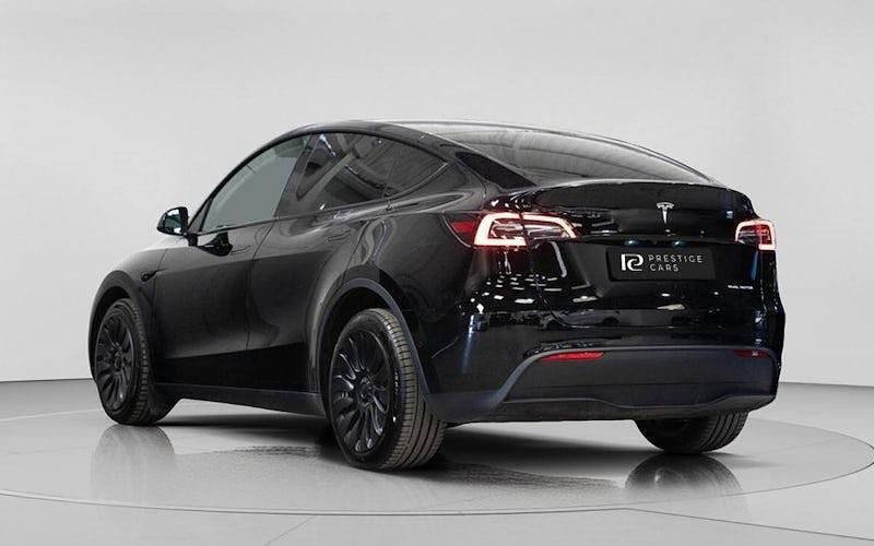 Used Tesla Model Y RWD 219 kW (299 HP) 2024 SUV