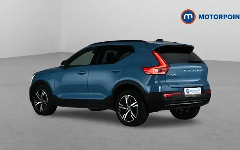 Used Volvo XC40 Plus 163 HP (119 kW) 2026 SUV