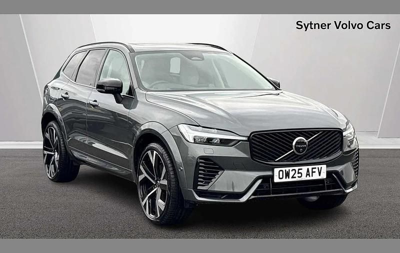 Green Used 2025 Volvo XC60 Ultra SUV | £52,000 (Expensive) - Image 1/4