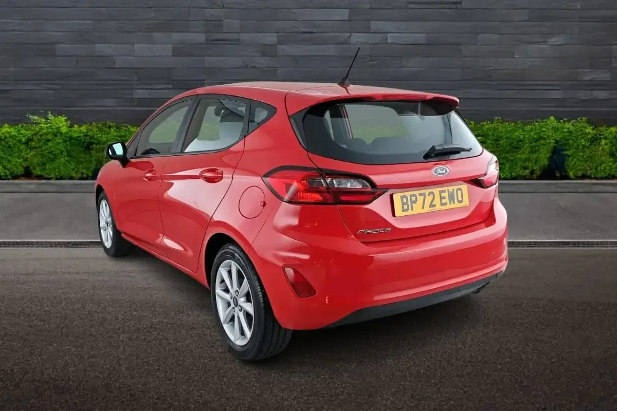 Used Ford Fiesta Trend 99 HP (72 kW) 2023 Red Hatchback