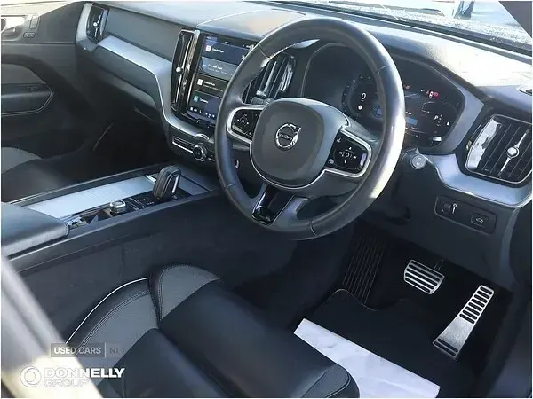 Used Volvo XC60 R-Design 2022 Grey SUV